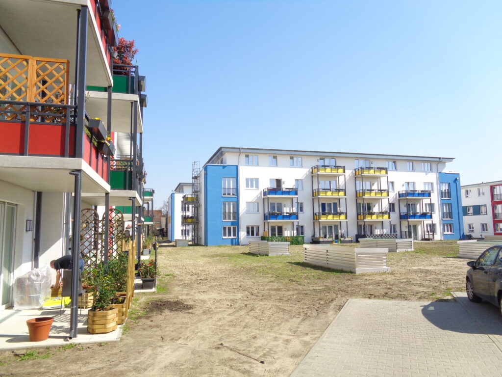 Neubau Mehrfamilienhauskomplex mit Tiefgarage, Akazienhof 2-20